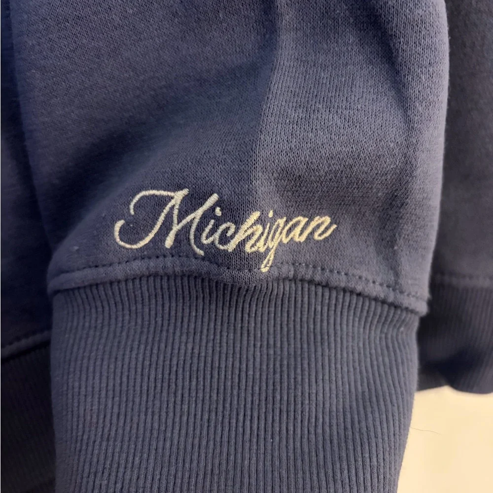 State of Mind Blue Crewneck Sweatshirt - Picture 3 of 4